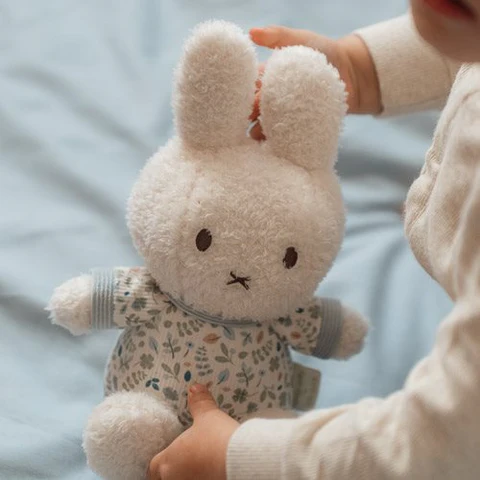 PELUCHE MIFFY LUCKY LEAVES 20cm - LITTLE DUTCH – Image 3